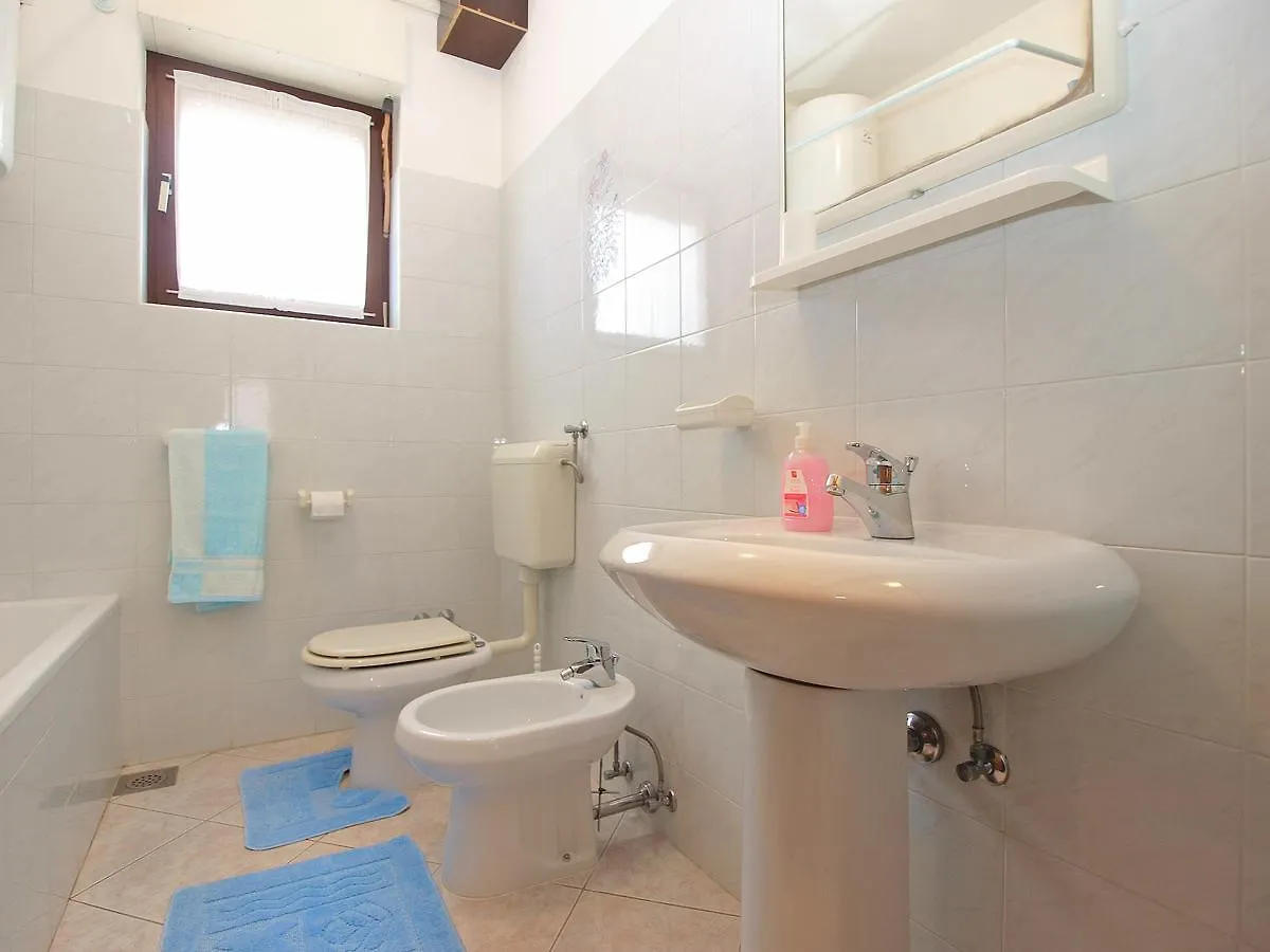 Apartments Silvano 1563 Pula Croatia